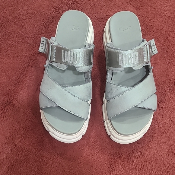 UGG Gray Platform Sandals with Crisscross Straps - Picture 1 of 6